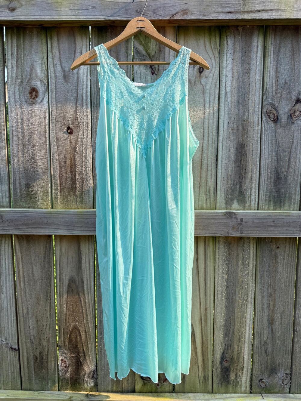 Vintage Vassarette Sea Glass Lace Nightgown